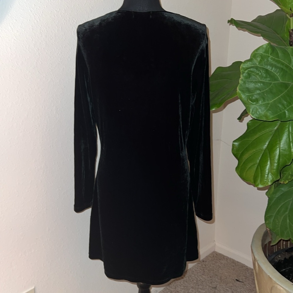 Banana Republic Women’s Black Velvet Pullover Dress Size Large - Picture 2 of 16